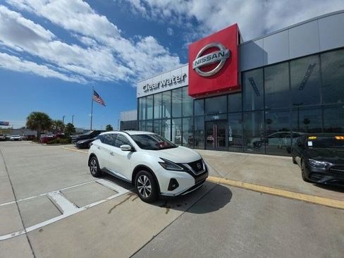 Used 2023 Nissan Murano SV image 1