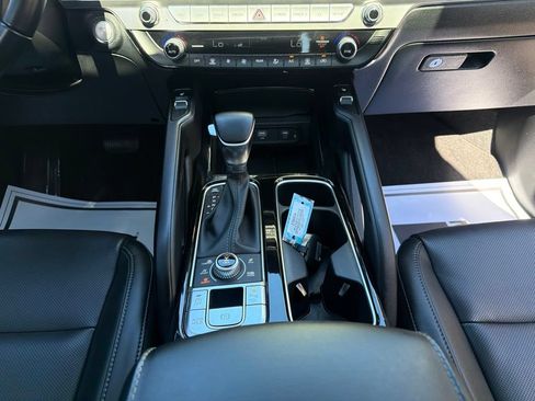 Certified 2024 Kia Telluride S w/ S Sunroof Package AWD/4WD image 25