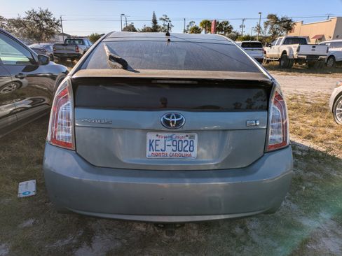 Used 2012 Toyota Prius Two image 5