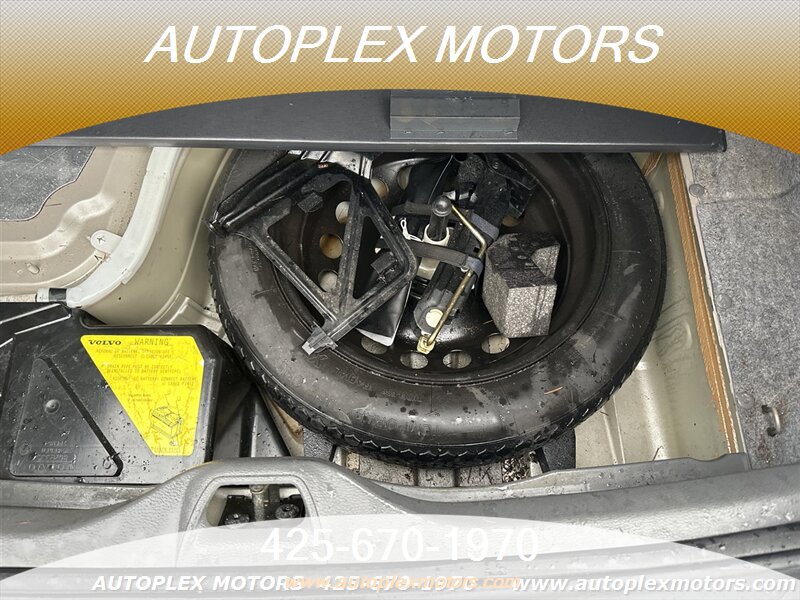 Used 2001 Volvo S60 2.4T FWD image 26