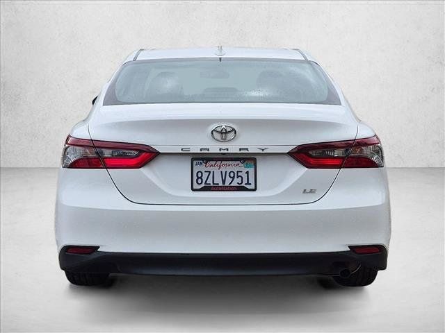 Used 2022 Toyota Camry LE FWD image 6