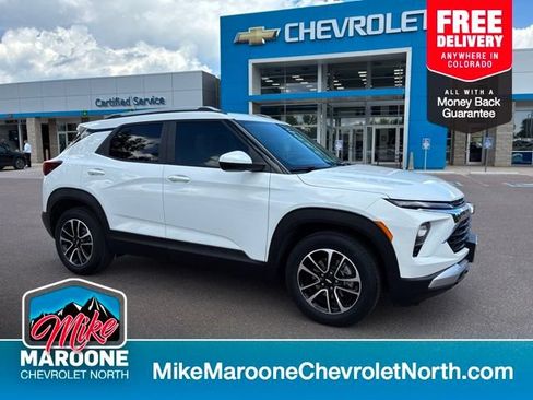 Certified 2025 Chevrolet TrailBlazer LT w/ Convenience Package FWD image 1