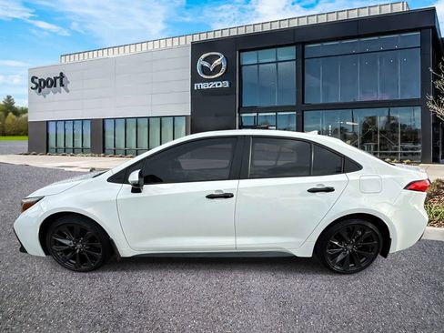 Used 2026 Toyota Corolla SE FWD image 6