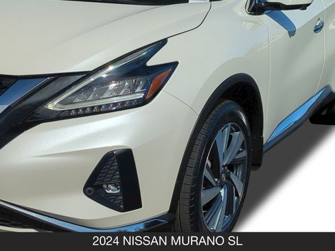 Used 2024 Nissan Murano SL image 10