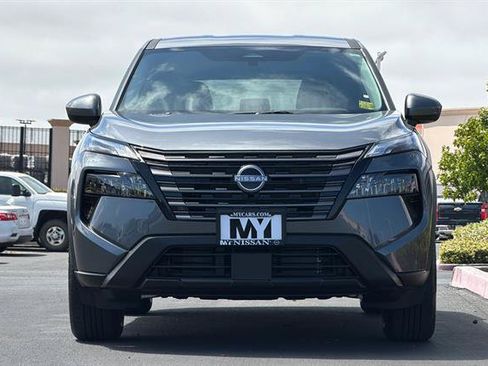 New 2026 Nissan Rogue SV FWD image 9