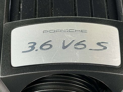 Used 2015 Porsche Cayenne S image 37