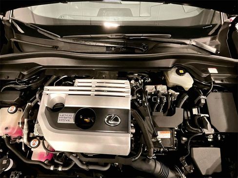 Used 2019 Lexus UX 250h image 15