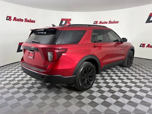 Used 2023 Ford Explorer ST-Line AWD/4WD image 6