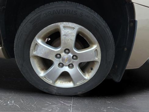 Used 2006 Chevrolet HHR LT FWD image 23