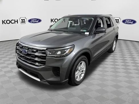 New 2026 Ford Explorer Active AWD/4WD image 3