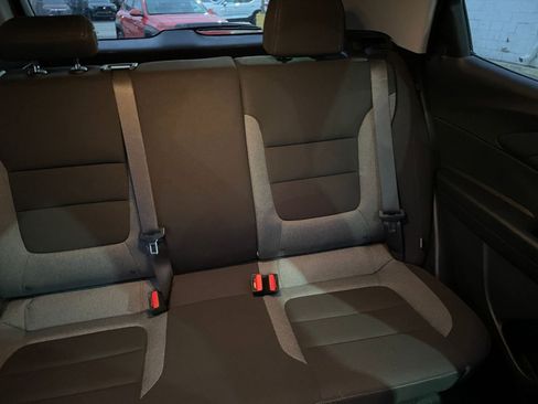 Used 2025 Chevrolet TrailBlazer LT image 35