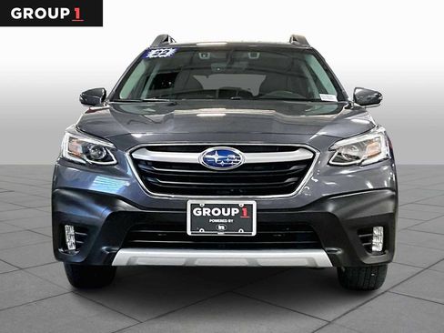 Certified 2022 Subaru Outback Limited image 3