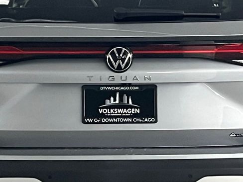 New 2026 Volkswagen Tiguan SE AWD/4WD image 35