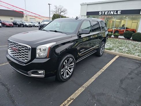 Used 2019 GMC Yukon Denali w/ Denali Ultimate Package image 3