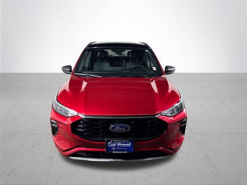 Used 2023 Ford Escape ST-Line w/ Tech Pack #1 image 3