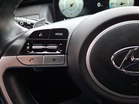 Used 2022 Hyundai Tucson Limited AWD/4WD image 22