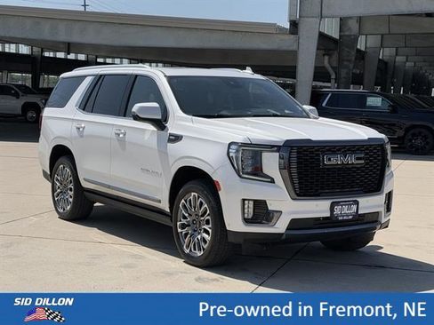 Used 2023 GMC Yukon Denali Ultimate AWD/4WD image 2