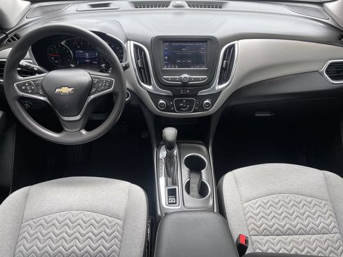 Used 2022 Chevrolet Equinox LT FWD image 12