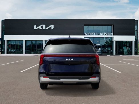 New 2026 Kia Carnival LX image 5