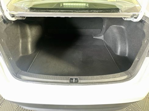 Used 2023 Toyota Corolla LE FWD image 27