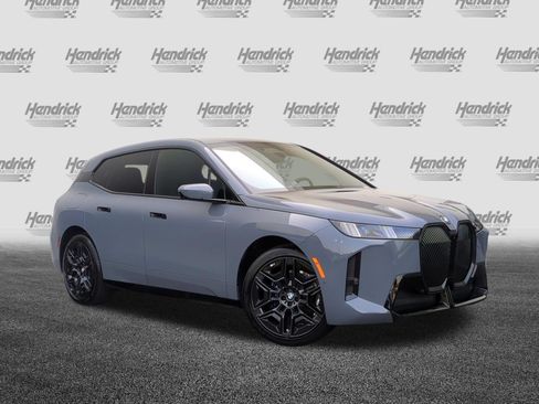 Used 2026 BMW iX xDrive45 AWD/4WD image 2
