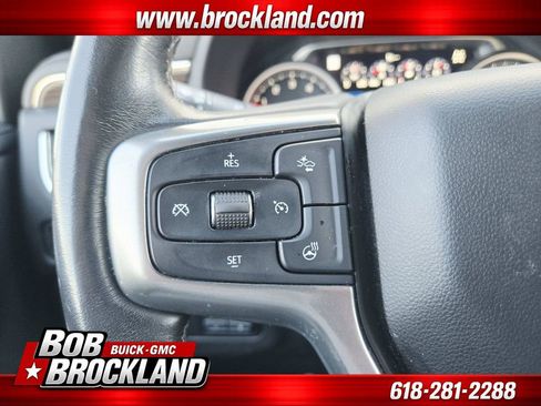 Used 2021 Chevrolet Suburban Z71 w/ Z71 Off-Road Package AWD/4WD image 23