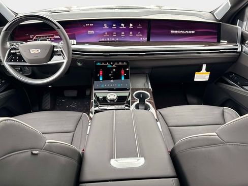 New 2026 Cadillac Escalade ESV Luxury w/ LPO, Radiant Package image 16