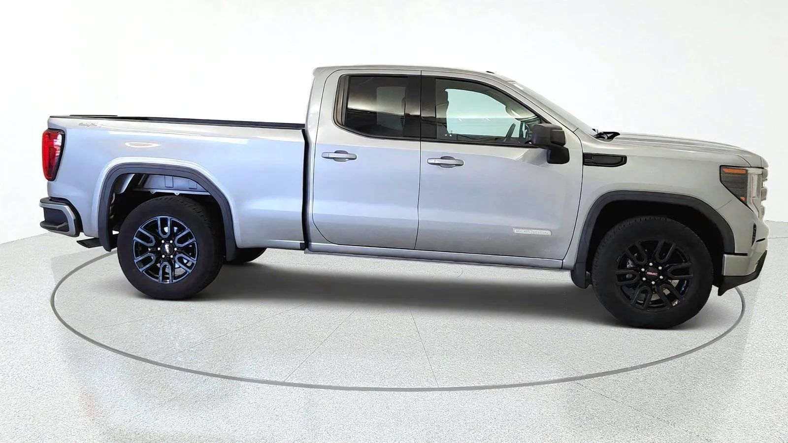Used 2023 GMC Sierra 1500 Elevation AWD/4WD image 10