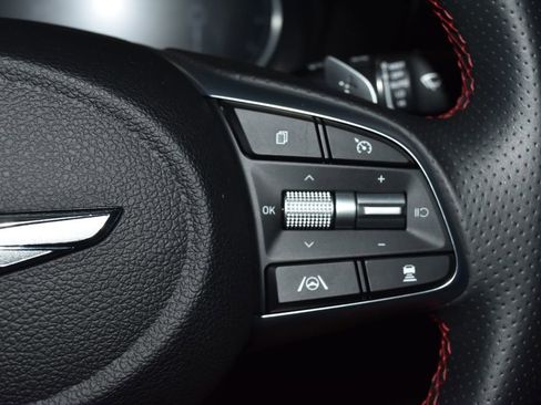 Used 2023 Genesis G70 3.3T w/ Sport Prestige Package AWD/4WD image 10