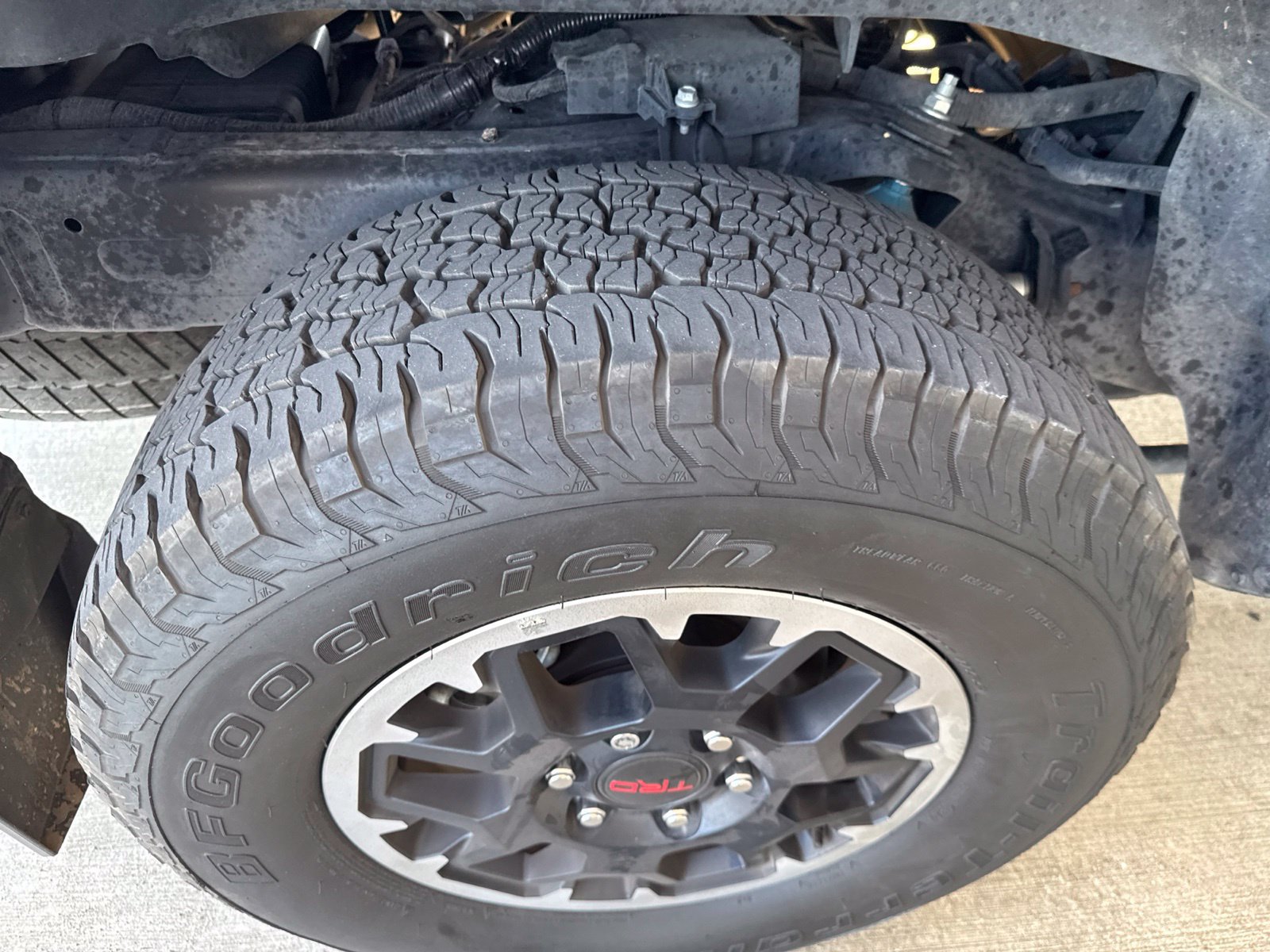 Used 2024 Toyota Tacoma TRD Off-Road w/ TRD Off Road Upgrade Package AWD/4WD image 22