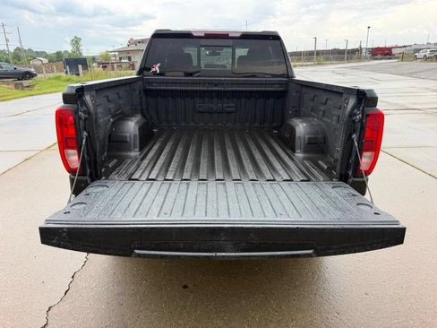 Used 2020 GMC Sierra 1500 Elevation w/ Elevation Value Package AWD/4WD image 5