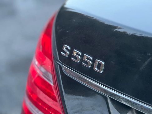 Used 2013 Mercedes-Benz S 550 S 550 4MATIC Sedan 4D image 10