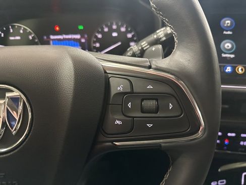 Used 2022 Buick Envision Preferred image 22