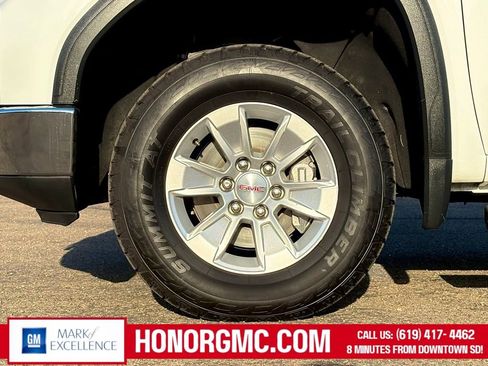 Used 2020 GMC Sierra 1500 SLE w/ SLE Value Package RWD image 9