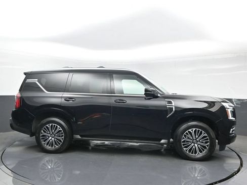 Used 2025 Nissan Armada Platinum w/ Convenience Package AWD/4WD image 7