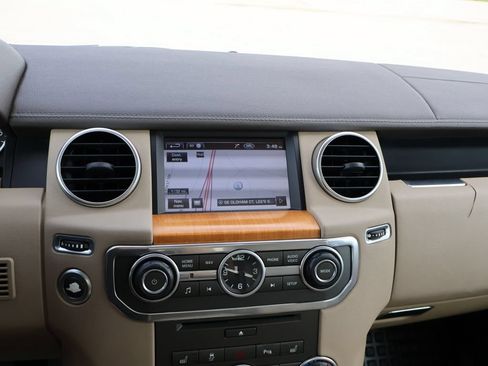 Used 2012 Land Rover LR4 HSE AWD/4WD image 22