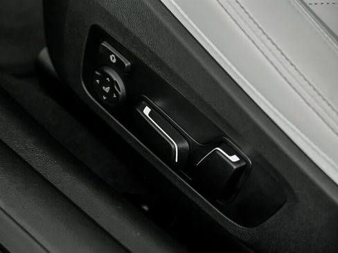 Used 2024 BMW M4 xDrive Competition w/ M Carbon Exterior Package AWD/4WD image 22