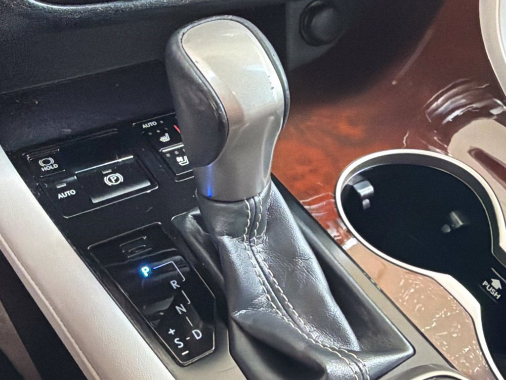 Used 2019 Lexus RX 350 FWD w/ Premium Package image 9