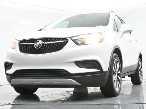 Used 2021 Buick Encore Preferred FWD image 41