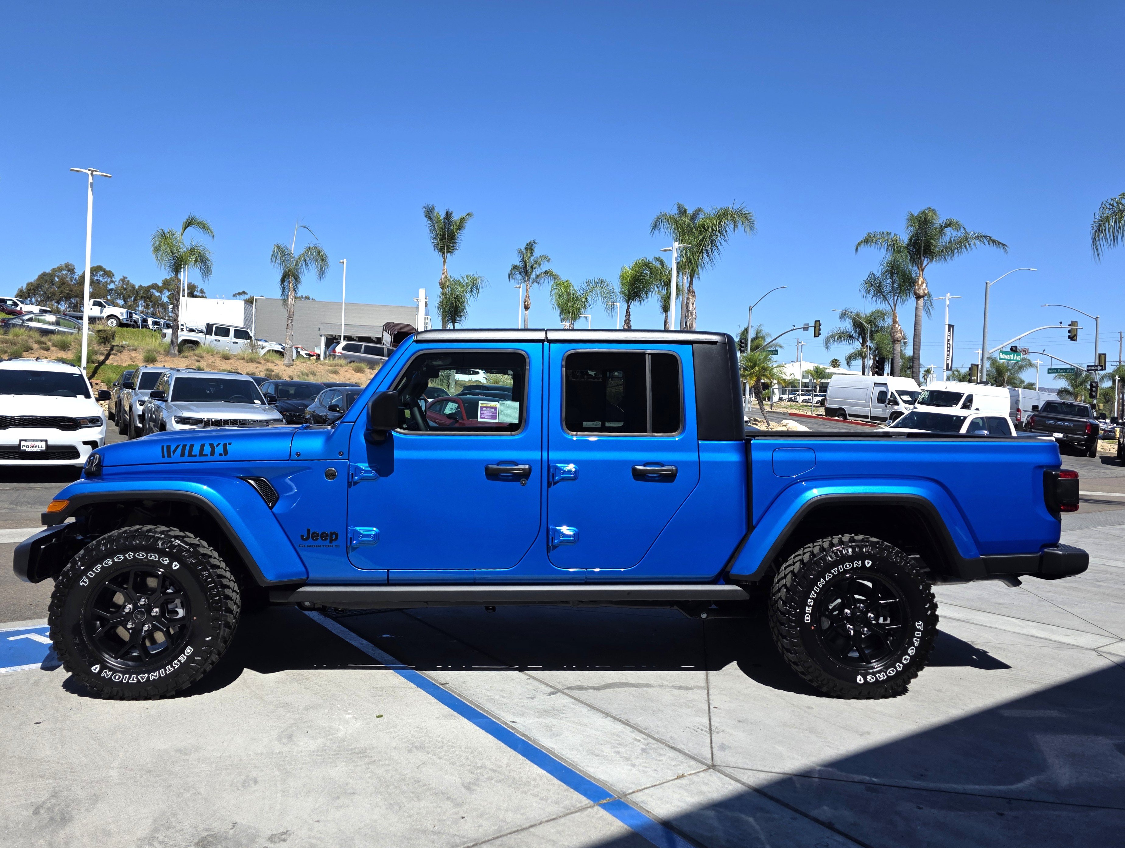 New 2025 Jeep Gladiator Sport AWD/4WD image 2
