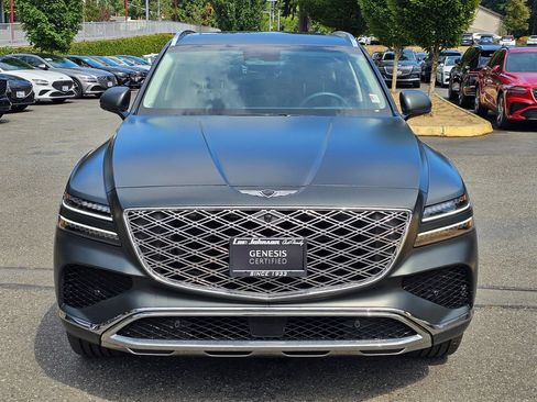 Certified 2025 Genesis GV80 3.5T Prestige AWD/4WD image 2
