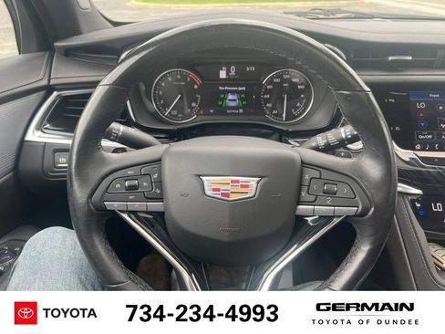 Used 2024 Cadillac XT6 Premium Luxury w/ LPO, Floor Liner Package AWD/4WD image 14