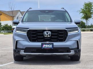Used 2025 Honda Pilot Elite video 2
