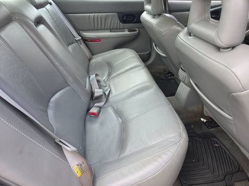Used 2003 Buick Regal LS w/ LS Luxury Plus Package FWD image 29