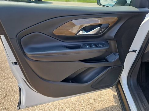 Used 2020 GMC Terrain SLE AWD/4WD image 19