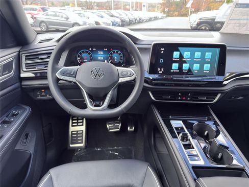 New 2026 Volkswagen Atlas Cross Sport SEL Premium R-Line image 17