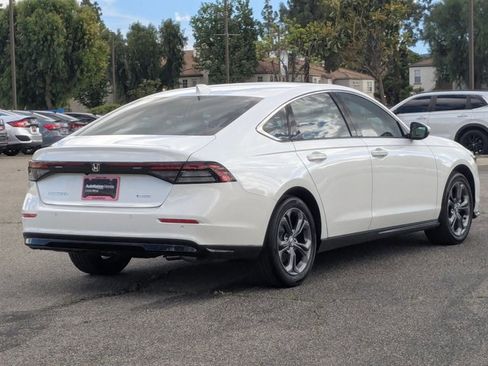 Certified 2024 Honda Accord EX-L image 5