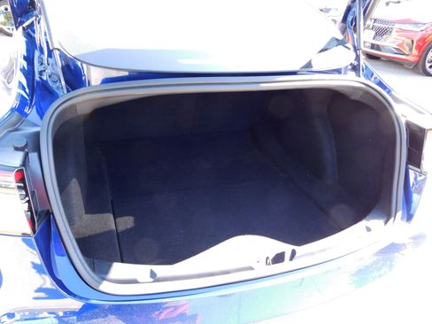 Used 2018 Tesla Model 3 Long Range image 6