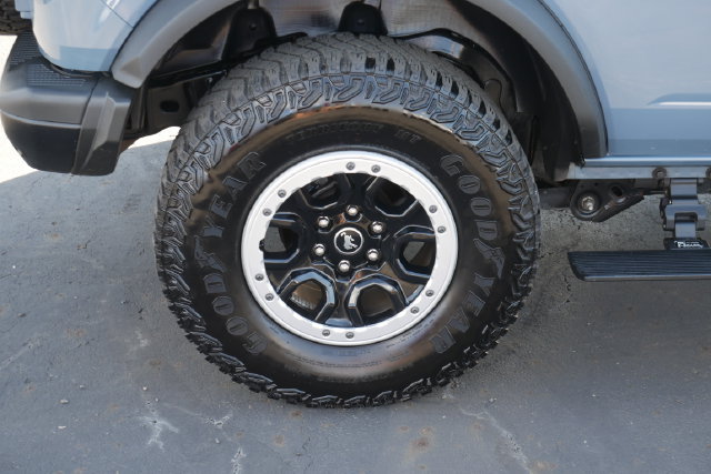 Used 2024 Ford Bronco Badlands AWD/4WD image 12