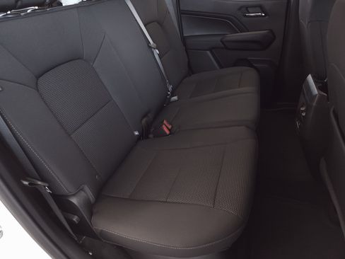 New 2025 GMC Canyon Elevation w/ Convenience Package image 31